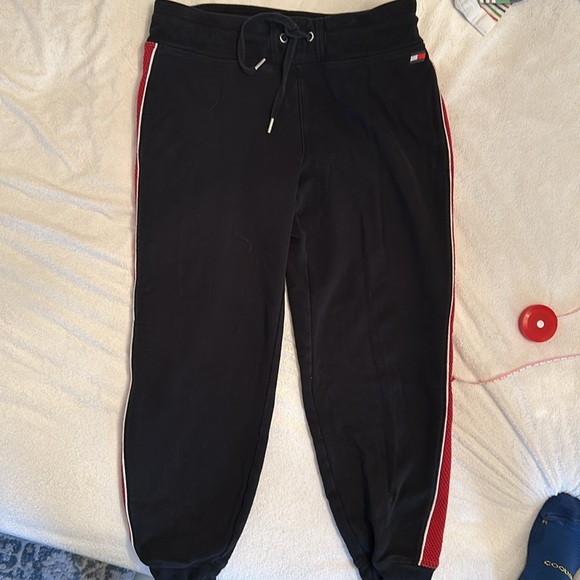 Tommy Hilfiger  jogger pants, medium, almost brand new condition. - Picture 2 of 9